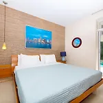 Cento Collins Stays By Mercury South Beach